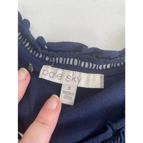 Women's‎ Pale Sky Blue Floral Embroidered Sleeveless Top Size S Stitch Fix 0072 - Picture 10 of 11